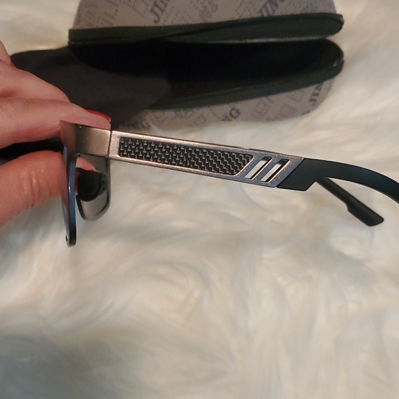 Sunglasses mirrored lense - Picture 4 of 5